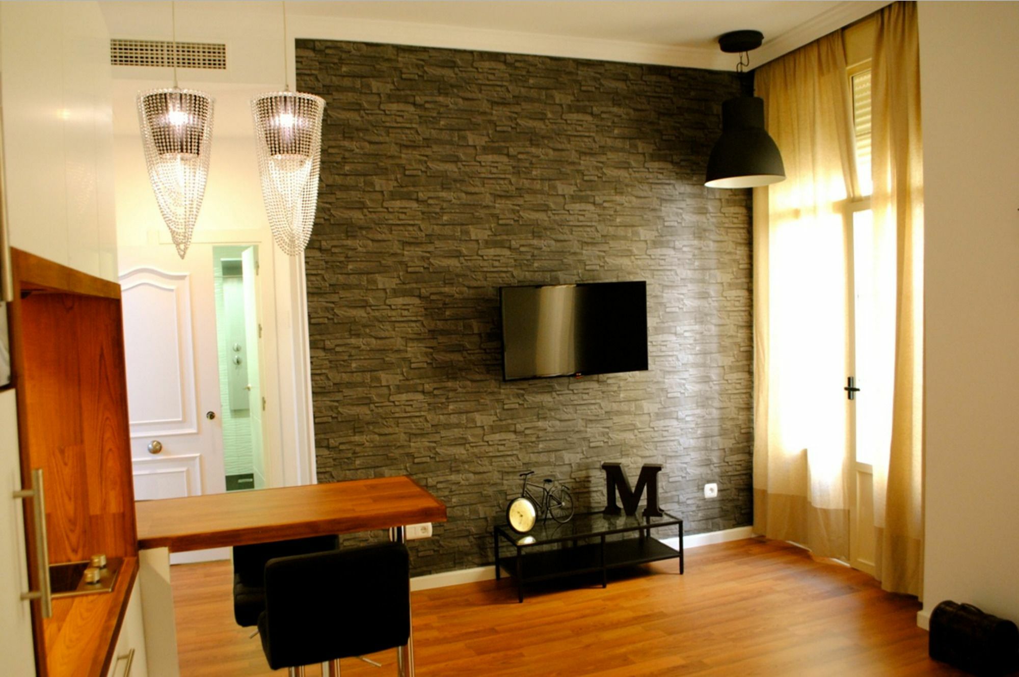 Apartamentos Dona Carmen Málaga Dış mekan fotoğraf
